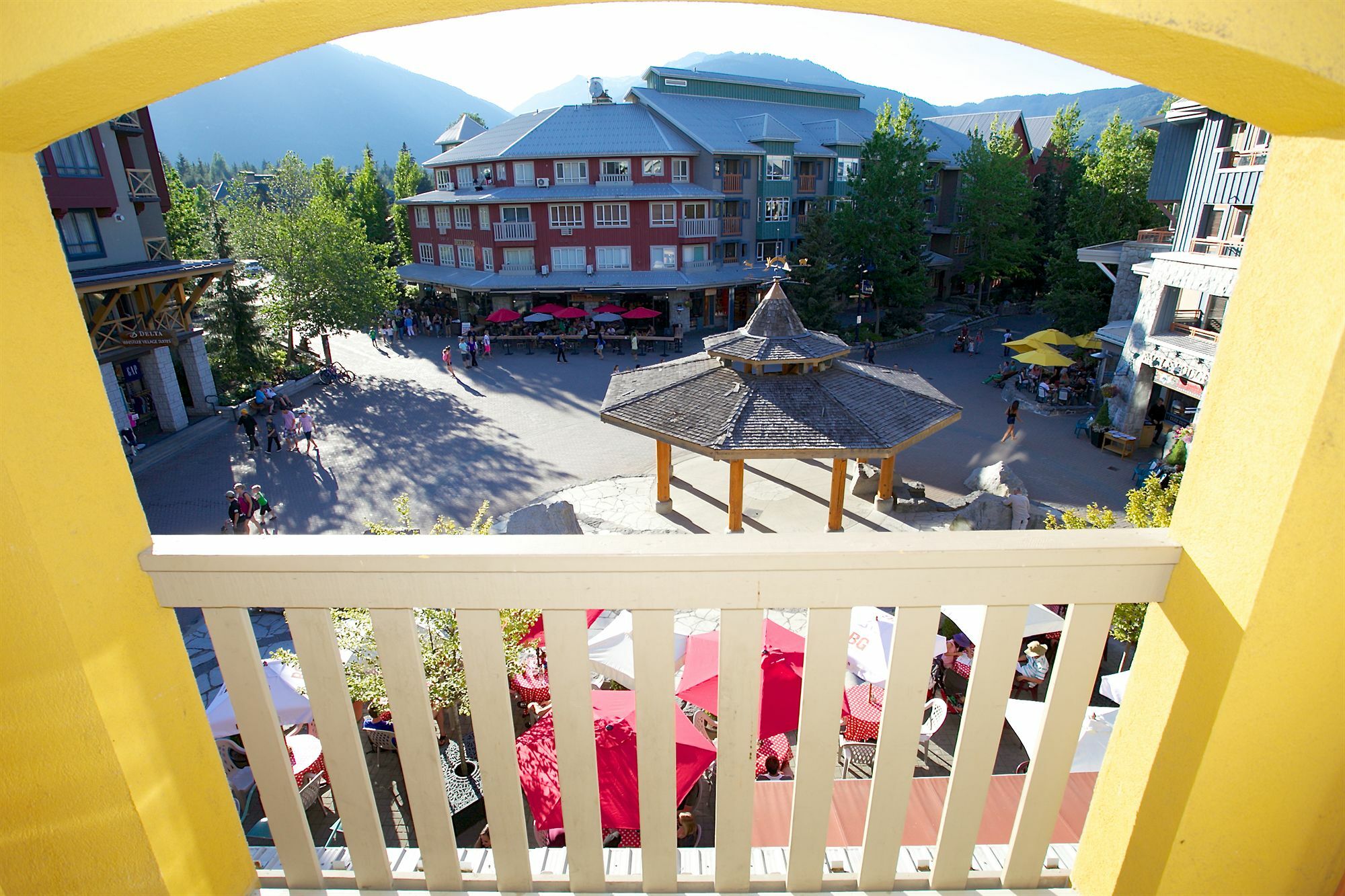 Town Plaza By Mountainview Accommodation Whistler Kültér fotó